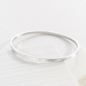 Silpada Sterling Silver ‘Social Circle’ Hammered Bangle B3296